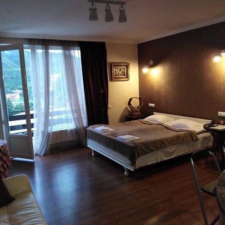 Tamara Apartment Боржоми Екстериор снимка